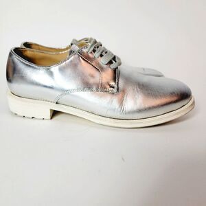 Carolina Herrera x Paul Andrew Silver Leather LaceUp Oxford Size 38 EU Size 7US